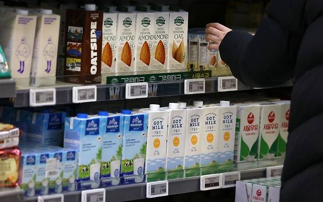 서울 소재 대형마트에서 수입 멸균우유가 판매되고 있다.ⓒ뉴시스