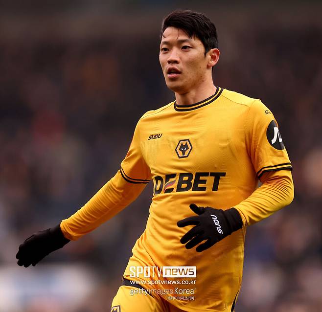 ▲ 울버햄턴은 황희찬의 도움 1개를 넣어 블랙번 로버스에 2-0으로 승리하며 FA컵 16강에 진출했다.