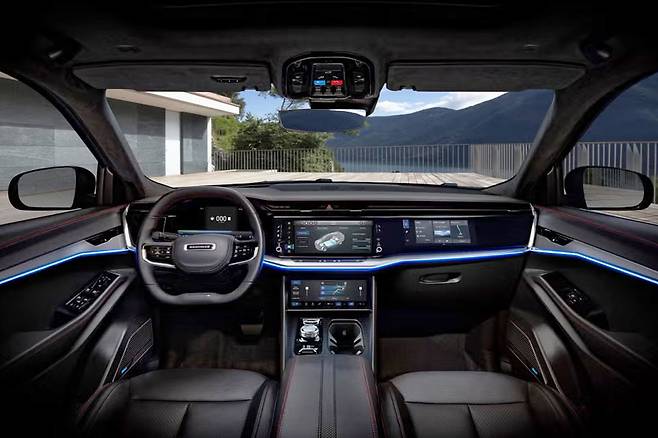 지프 왜고니어 S 실내