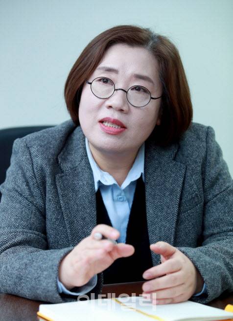 신미경 한국도박문제예방치유원장이 서울 중구 퇴계로 사무실에서 이데일리와 인터뷰를 하고 있다. (사진=노진환 기자)