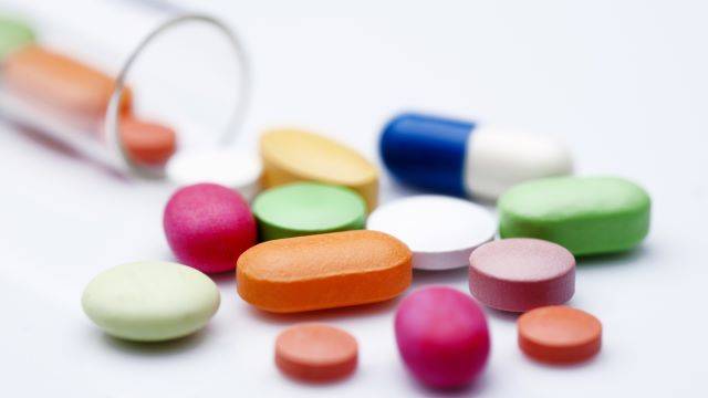 영양제를 섭취하는 시간대에 따라 효과 크기가 달라질 수 있다｜출처: 클립아트코리아