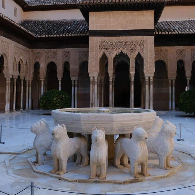 098ef300bc866ff626ee9ffb1cc1231d9373bb74885f21a313efe5a7