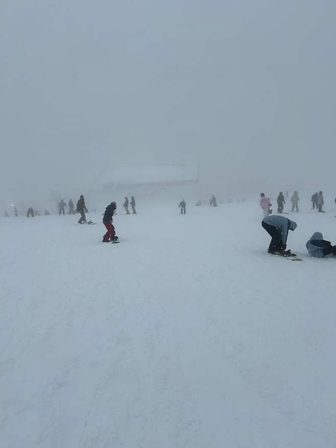 06bcdb27eae639aa6580e6bd19c52b026773e5fc02ff32990657478c8924019de2d7f1836468bb1cf61f80bf0cb04710ed901e188e1922