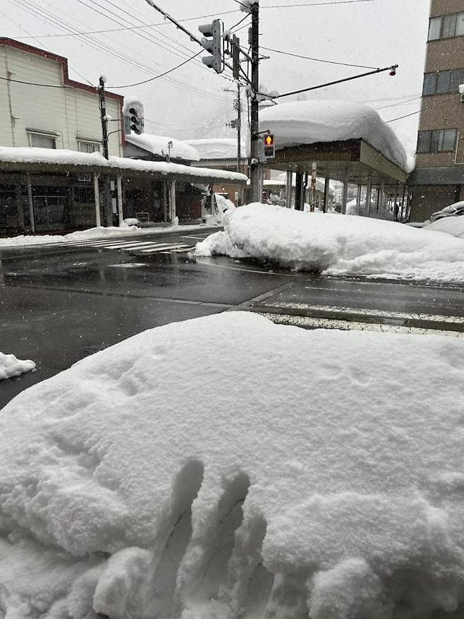 06bcdb27eae639aa6580e6bd19c52b026773e5fc02ff32990657478c8924019de2d7f2836468b71cf61f80bf0cb0471034767c28d30729