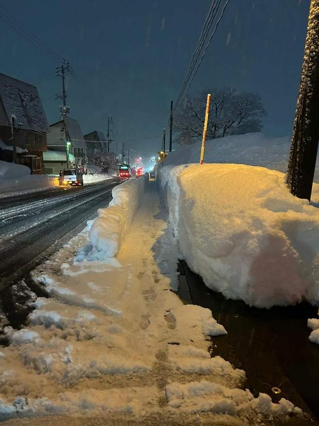 06bcdb27eae639aa6580e6bd19c52b026773e5fc02ff32990657478c8924019de2d6f483646bbc1cf61f80bf0cb0471061af561abc23cc