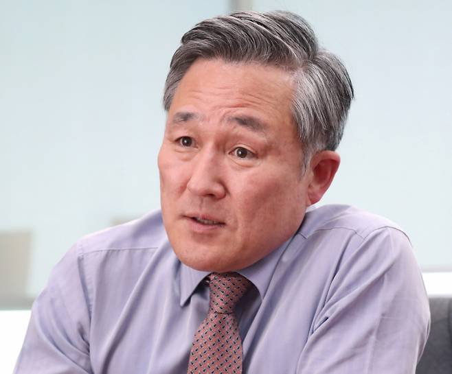 범죄심리 전문가 표창원 전 의원이 해당 교사의 '계획범죄'가 의심된다고 분석했다. 사진은 2019년 10월24일 당시 표창원 더불어민주당 의원의 모습. /사진=머니투데이