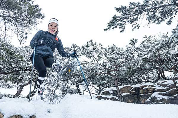 소연희씨는 눈이 내려도 꼬박꼬박 산을 뛰어오른다.
