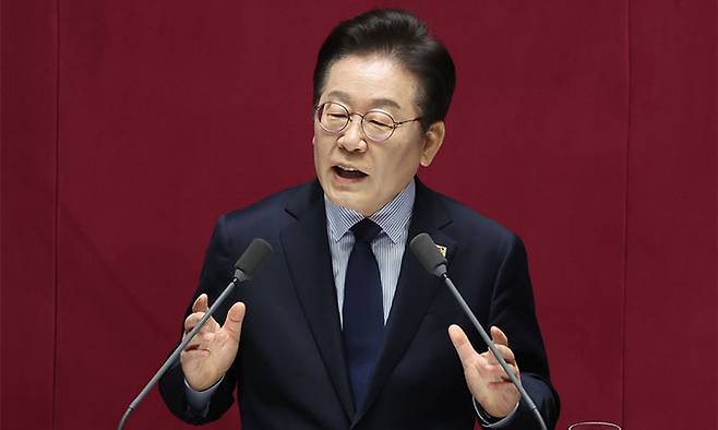 더불어민주당 이재명 대표가 지난 10일 국회 본회의에서 교섭단체 대표 연설을 하고 있다. 연합뉴스