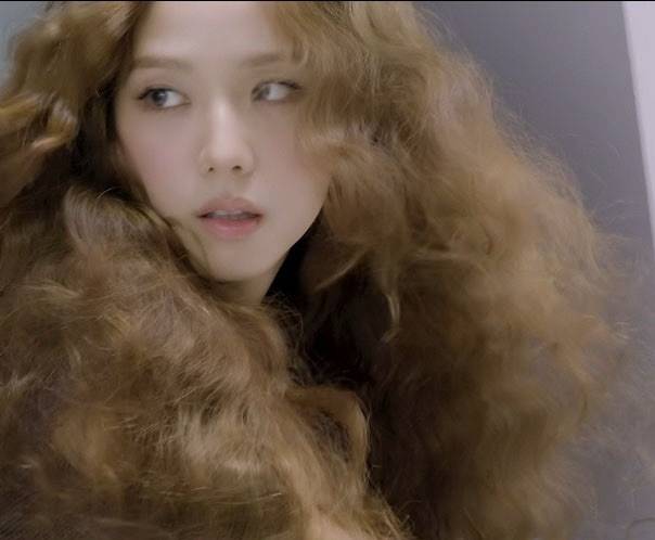 지수 ‘아모르타주’