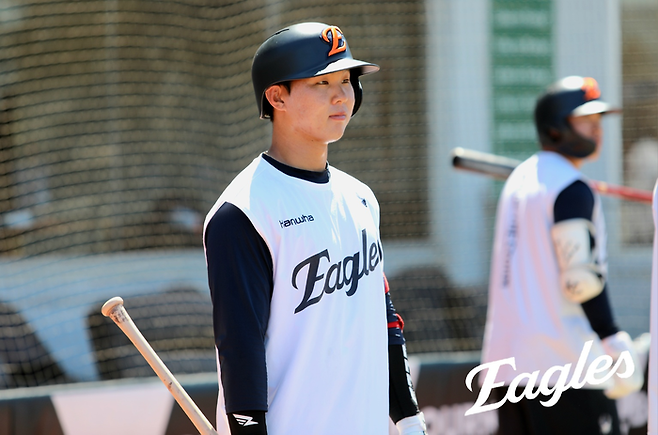 김건이 호주 멜버른 스프링캠프에서 타격 훈련을 하고 있다. 한화 이글스 제공