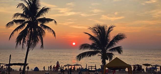 20250120_182227.heic.auto.jpg 태국 푸켓 석양이 진다~