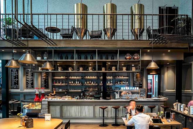 콘래드 상하이의 로비. 사진=호텔스닷컴