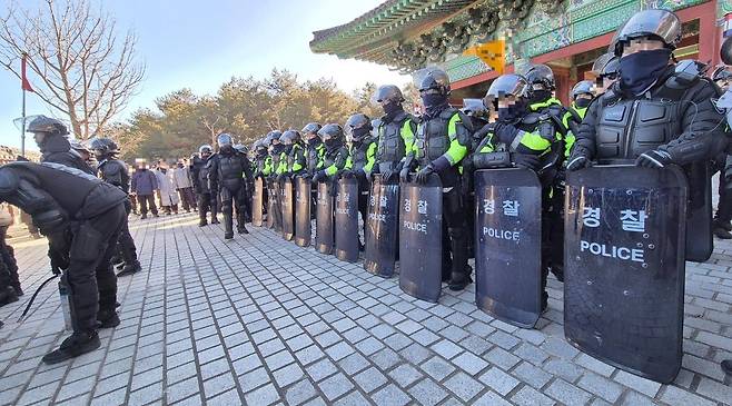 경찰 병력 [촬영 류호준]