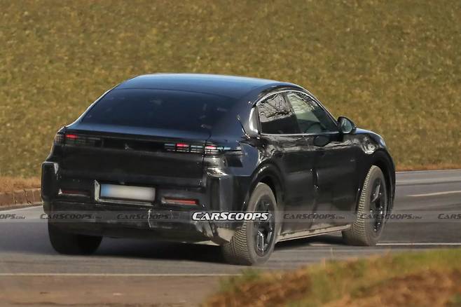 포르쉐 카이엔 쿠페 EV 테스트카 스파이샷