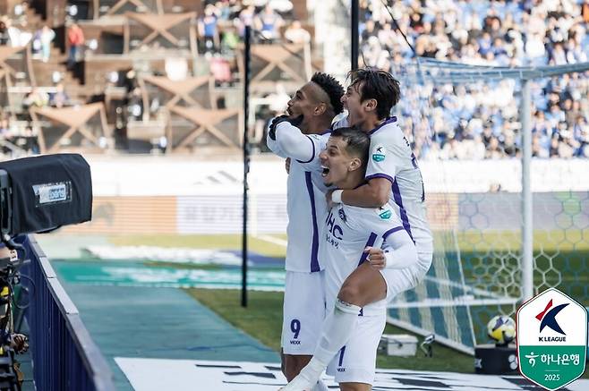 ▲ 울산이 홈 개막전에서 예상치 못한 일격을 맞았다. 승격 팀 FC안양에 0-1로 패배하면서 승점을 잃었다 ⓒ한국프로축구연맹