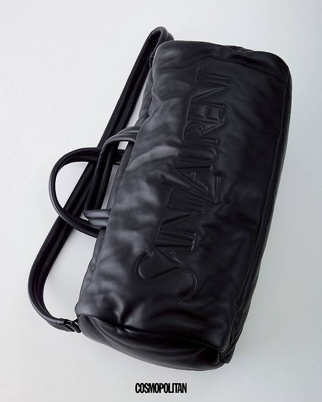 SAINT LAURENT BY ANTHONY VACCARELLO 가격미정.