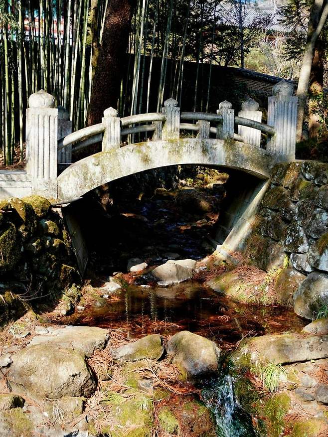 098ef376b5836cfe2095e69236ef203e45ff6b8a7d5e05f2651f