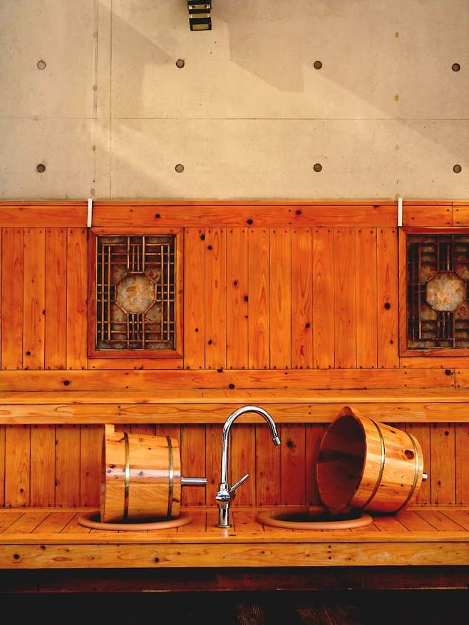 098ef376b58360f52095e69236ef203e645d3deb5d36f3eeb2