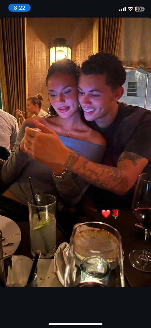 [사진]틸드 실라 시아 SNS