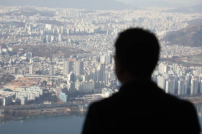 서울 송파구 잠실롯데월드타워 전망대 서울스카이에서 바라본 강남 일대 아파트 모습 ⓒ시사저널 박정훈