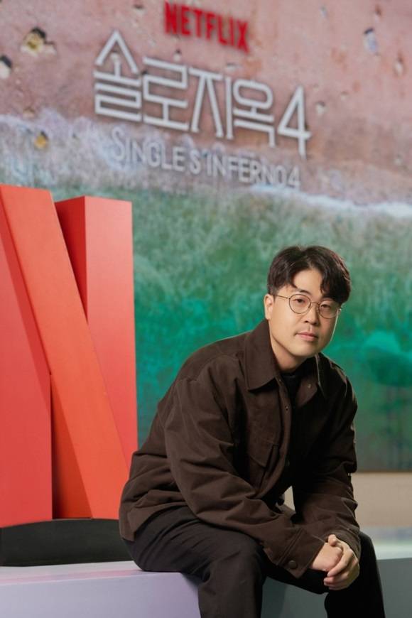 넷플릭스 '솔로지옥4' 김재원 PD가 <더팩트>와 진행한 인터뷰에서 다양한 이야기를 전했다. /넷플릭스