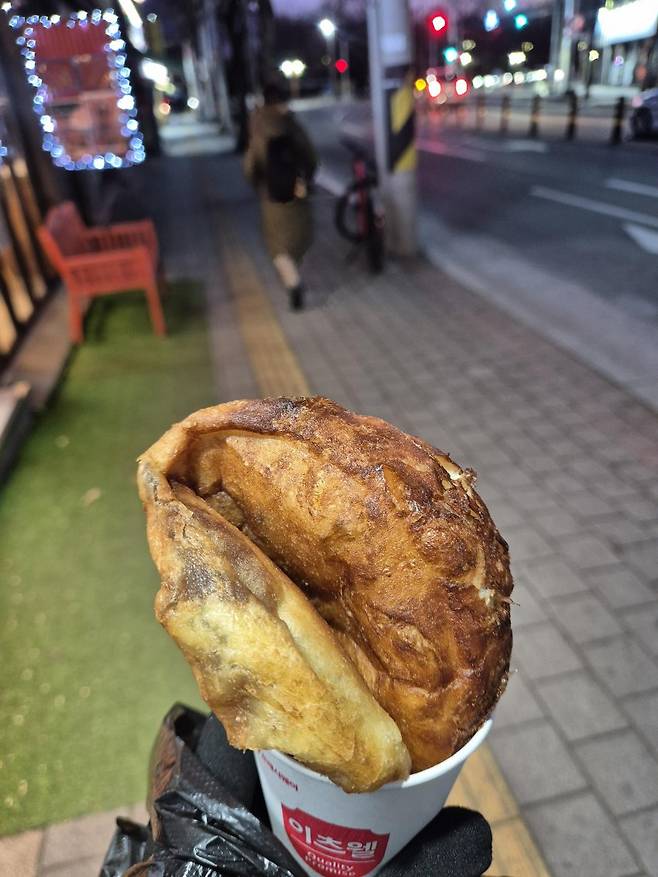 7ced8076b5866ff53ee798bf06d604031e2e3da0302fae5e69edee