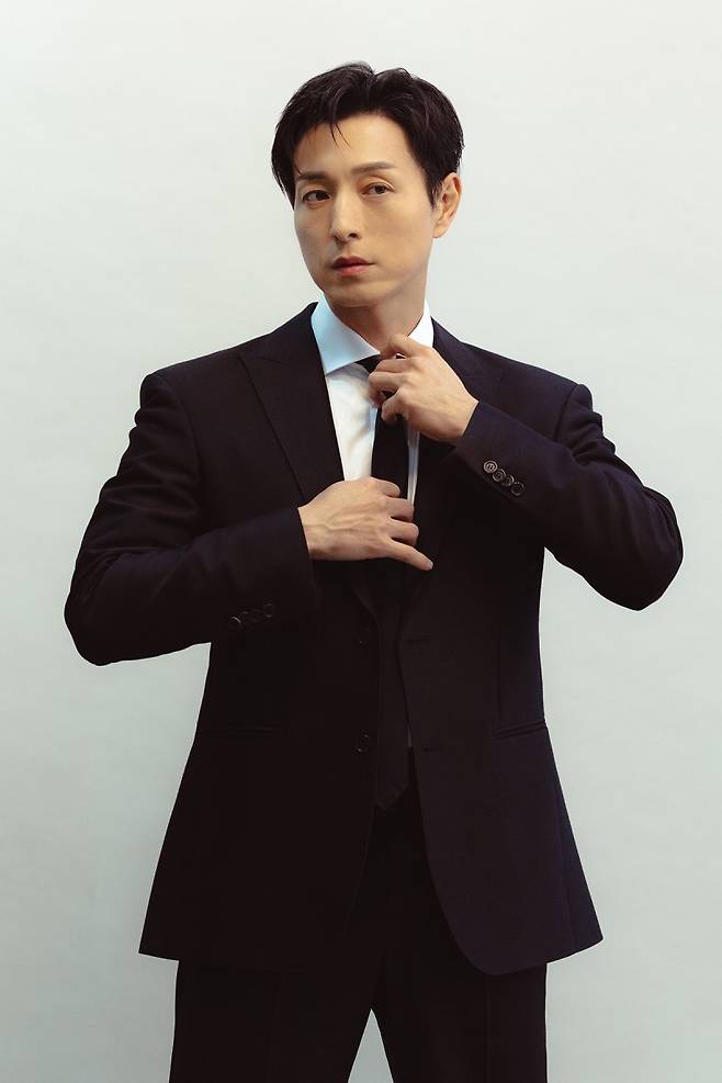 배우 정성일. 사진제공=디즈니+