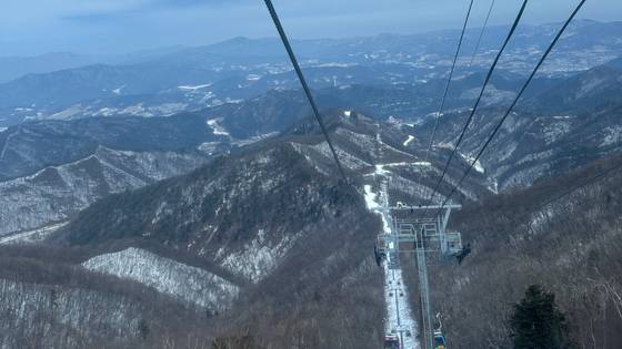 The view from Mona Yongpyong's gondola. [MONICA CHIN]