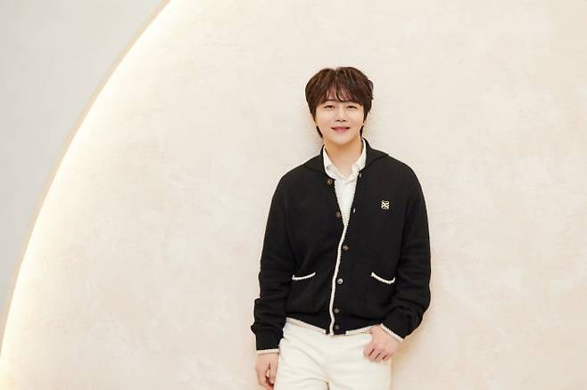 '천 개의 파랑' 주연을 맡은 펜타곤 진호 /사진=서울예술단 제공