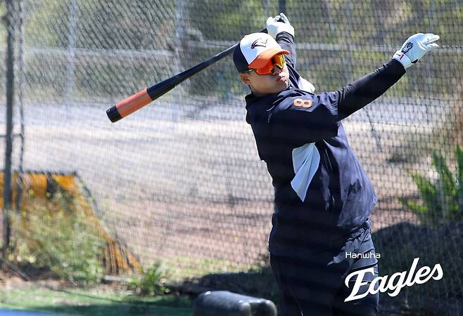 ▲ 지난해 잔부상에 시달리며 자신의 기량을 100% 발휘하지 못한 노시환은 올해 정상적으로 캠프를 진행하며 홈런왕의 귀환을 기대케 하고 있다 ⓒ한화이글스