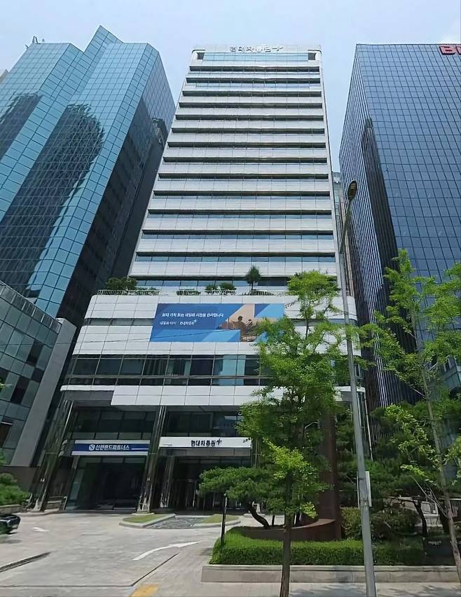 여의도 현대차증권빌딩 전경[사진 출처=에비슨영코리아]