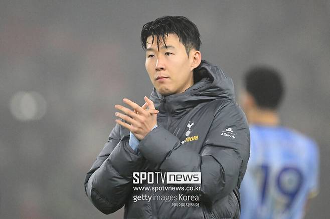 ▲ 현재 토트넘은 에제 외에도 바이에른 뮌헨의 마티스 텔, 보루시아 도르트문트의 제이미 기튼스와 같은 젊은 공격 자원들에게 관심을 두고 있다. 이들의 영입이 성사될 경우, 손흥민의 입지는 더욱 좁아질 가능성이 크다. 손흥민이 토트넘을 떠난다면, 팀 내에서도 큰 변화가 될 전망이다.