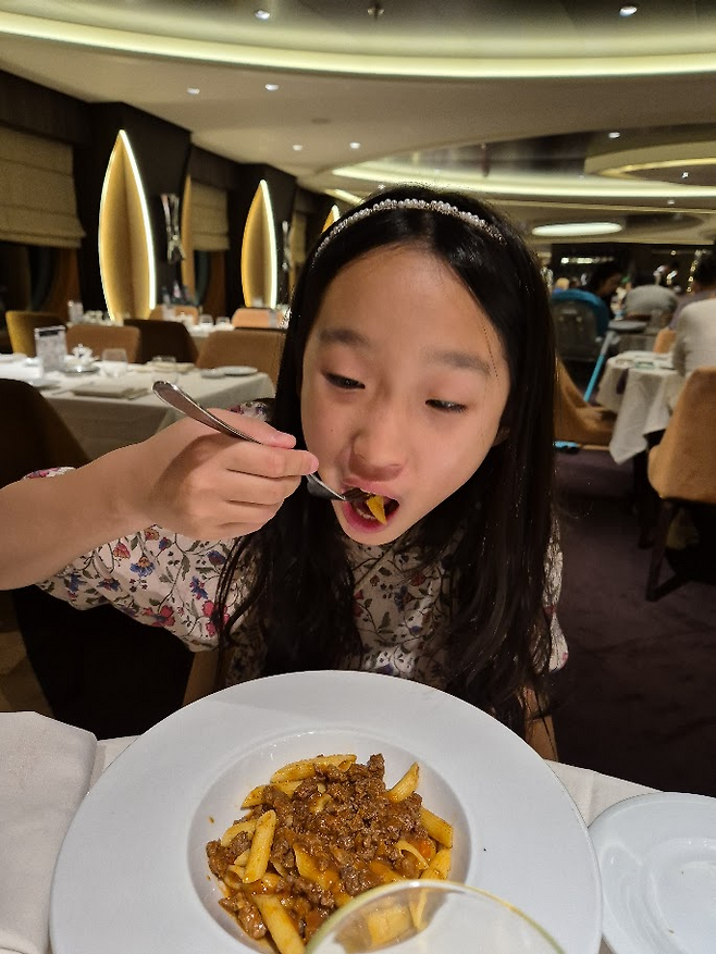 지중해 크루즈는 이런 느낌