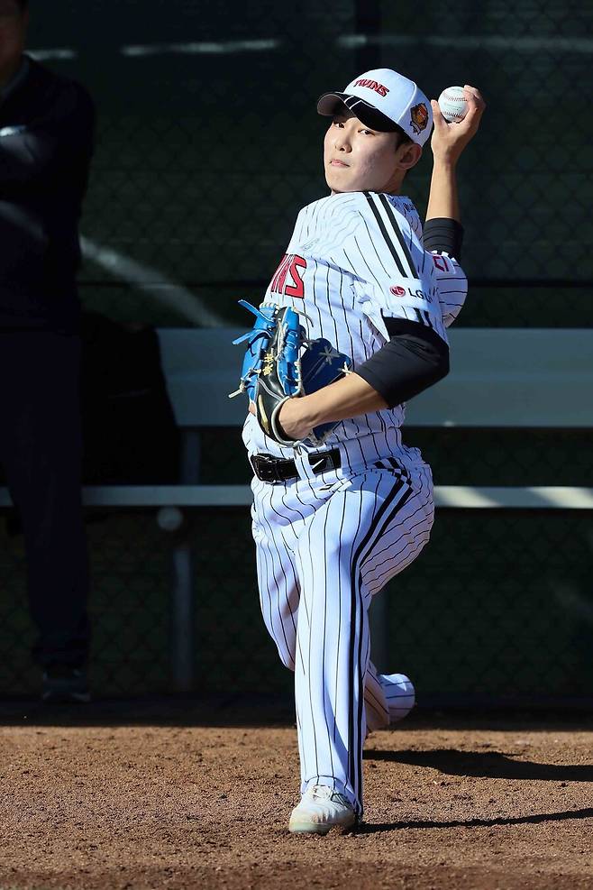 ▲ 김영우의 불펜투구 ⓒ LG 트윈스