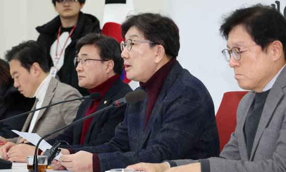 권성동 국민의힘 원내대표가 23일 오후 서울 여의도 국회에서 기자간담회를 열고 발언하고 있다. 뉴시스