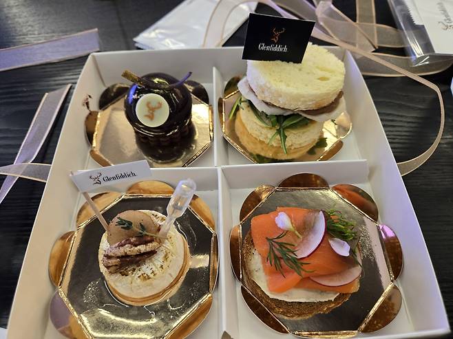 글렌피딕 페어링 푸드가 전시돼 있다. 정석준 기자