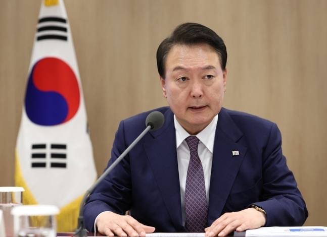 뉴시스