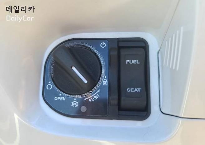 디앤에이(DNA)모터스 2025년형 UHR125, UHR125 풀 패키지 (스마트 시동버튼)