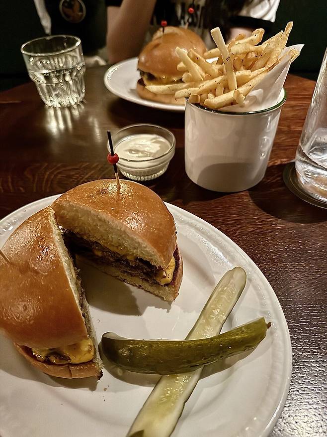 KakaoTalk_20231226_202455608_15.jpg [닉값여행] 시드니 6박8일 여행 1부 음식편 (스압주의) [닉값여행] 시드니 6박8일 여행 1부 음식편 (스압주의)