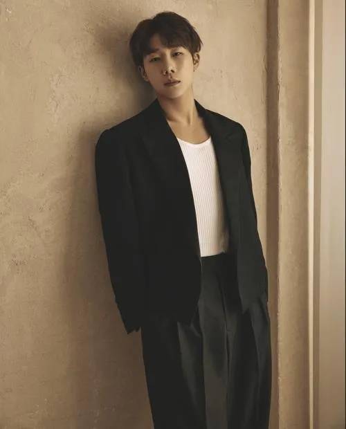 김성규. 더블에이치티엔이 제공