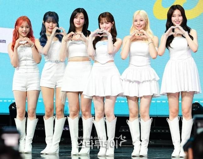 위클리. 사진l스타투데이DB