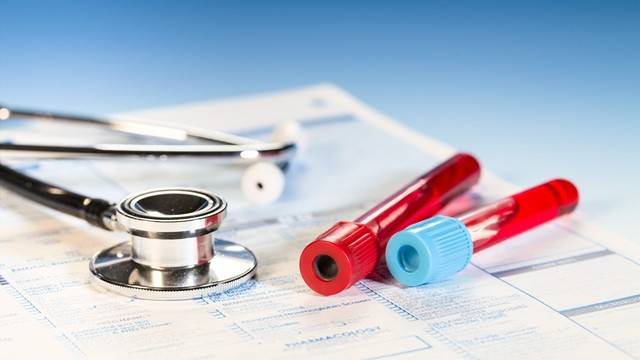 혈액검사 결과를 통해 다양한 질환을 파악할 수 있다｜출처: 클립아트코리아