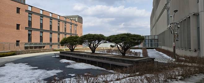 경기도 이천의 강남대성기숙 의대관 옥상정원. 이미경 기자