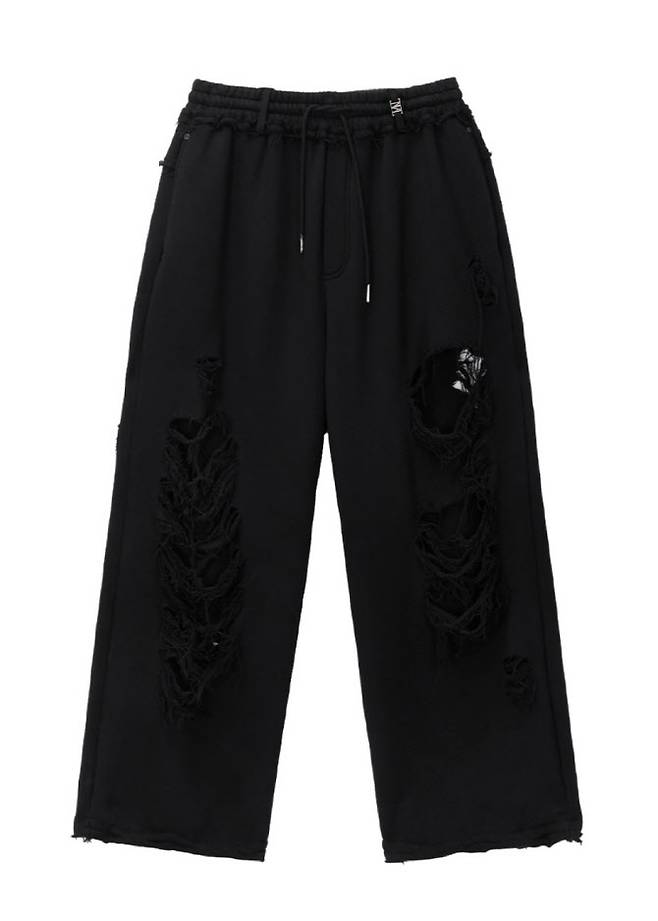 트리밍버드 스크레치 데미지 와이드 스웨트 팬츠. (사진=트리밍버드)