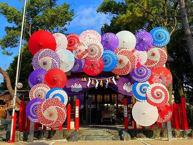 2be58171e1823efe3fe68fe54482716a296bb0312ac7b46c9af8ee2886a9ccfb09ffc7f90ead30be654f3e1c14585e592a