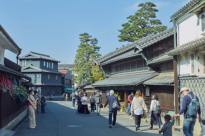 0e9b8071bc806dff20b5c6b236ef203e6e8ea1c323d1a8dc