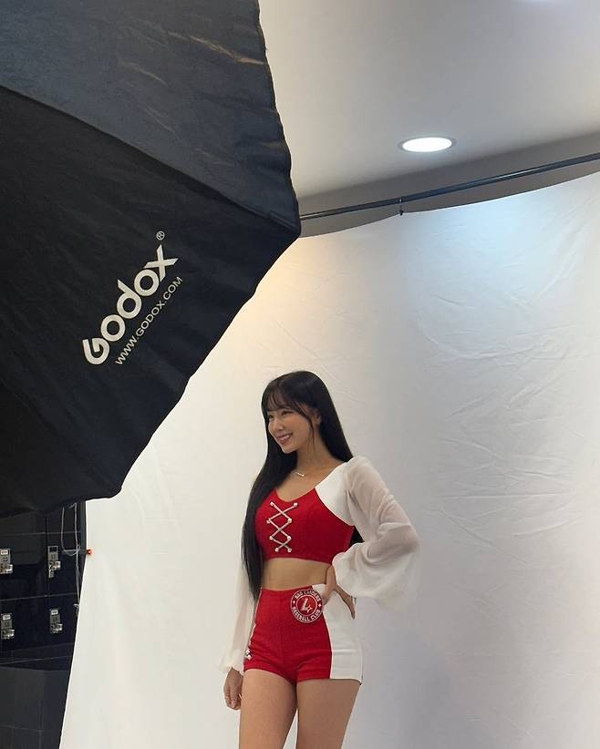 1631994496.jpg 오피셜)SSG랜더스 안지현 치어리더 영입