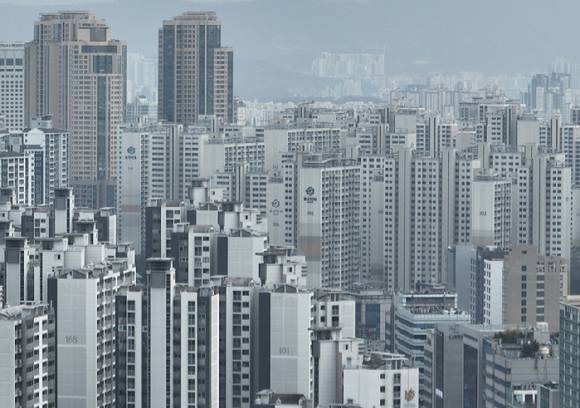 사진은 2일 서울 송파구의 아파트 단지 모습. 2025.3.2  [사진=연합뉴스]