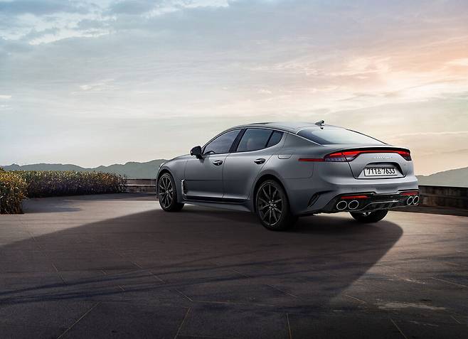 기아 '스팅어' 트리뷰트 에디션