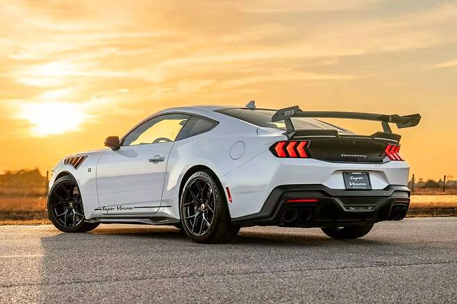 헤네시 슈퍼 베놈 머스탱